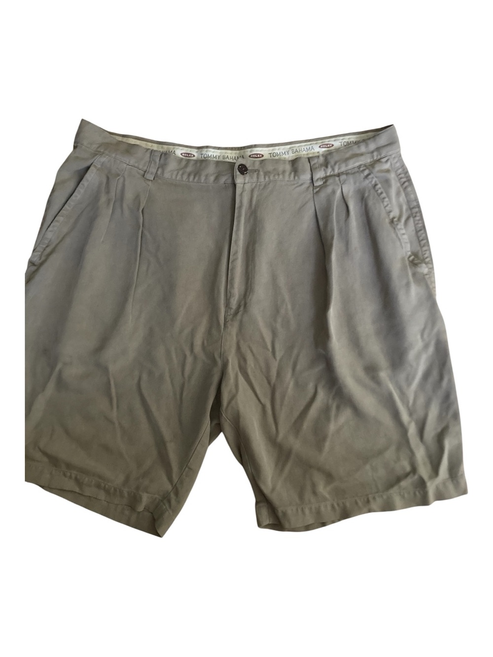 Tommy Bahama Mens silk shorts sz 40